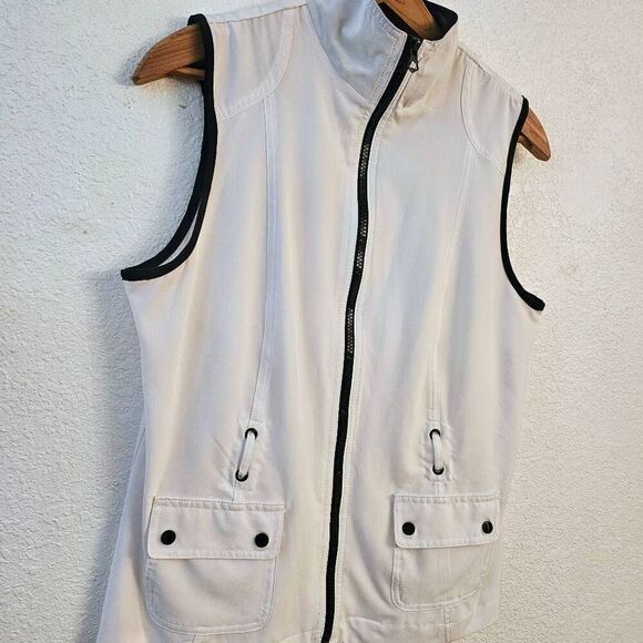 NWOT Allison Daley Zippered Vest w/ High-neck, detailed waist design & pockets - Picture 2 of 5